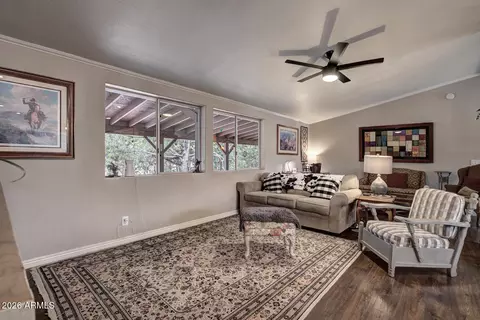 Living - 904 N Mclane Rd, Payson, AZ 85541 photo 3 of 5