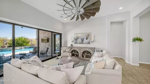 Living - 2219 N Estates Cir, Mesa, AZ 85207 photo 2 of 8