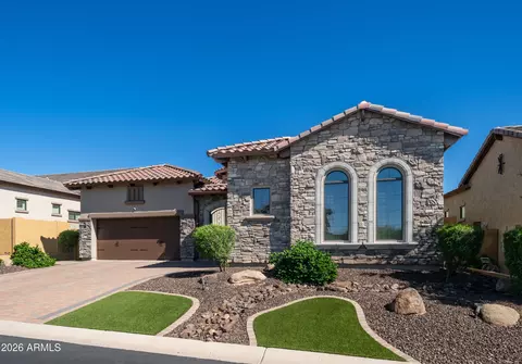 Exterior - 2219 N Estates Cir, Mesa, AZ 85207 photo 4 of 20