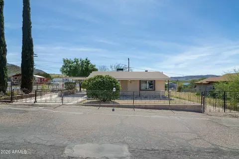 92 W Gorham St, Superior, AZ 85173