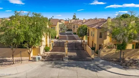 View/Area - 5015 E Cheyenne Dr #21, Phoenix, AZ 85044 photo 1 of 2