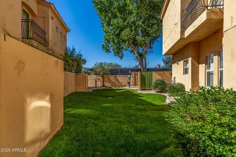 Exterior - 5015 E Cheyenne Dr #21, Phoenix, AZ 85044 photo 4 of 5