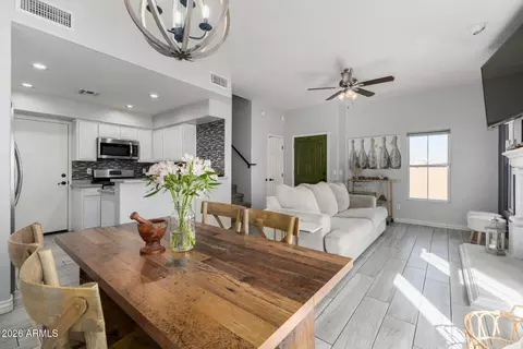 Entry Way - 5015 E Cheyenne Dr #21, Phoenix, AZ 85044 photo 1 of 1