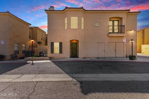 5015 E Cheyenne Dr #21, Phoenix, AZ 85044