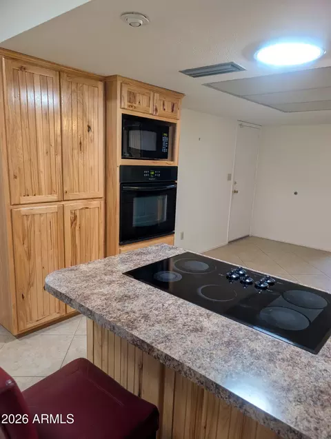 Kitchen - 908 S Ocotillo Dr, Apache Junction, AZ 85120 photo 8 of 8