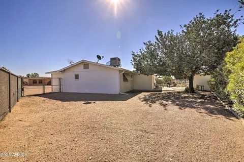 Exterior - 908 S Ocotillo Dr, Apache Junction, AZ 85120 photo 6 of 12