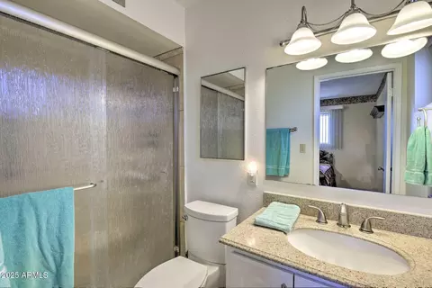 Bath - 908 S Ocotillo Dr, Apache Junction, AZ 85120 photo 2 of 5