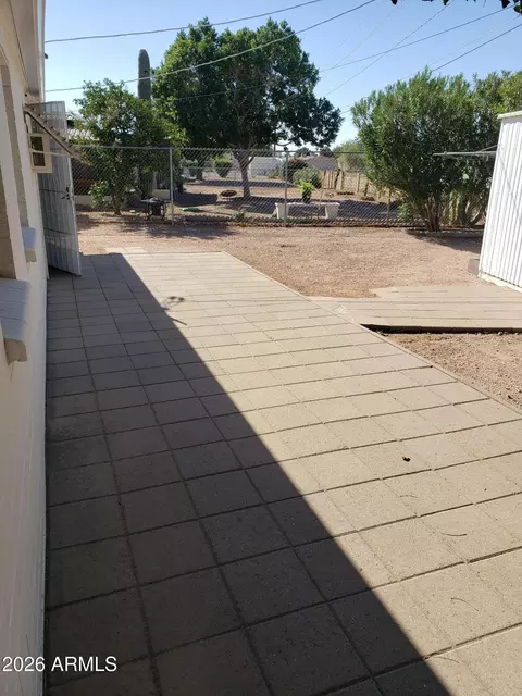 Exterior - 908 S Ocotillo Dr, Apache Junction, AZ 85120 photo 11 of 12