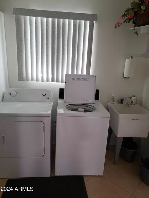 Other - 908 S Ocotillo Dr, Apache Junction, AZ 85120 photo 5 of 14
