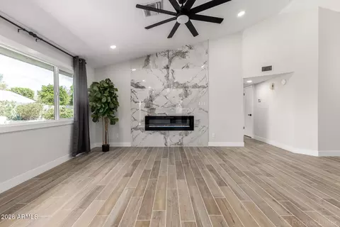 220 W Oraibi Dr, Phoenix, AZ 85027 photo 6