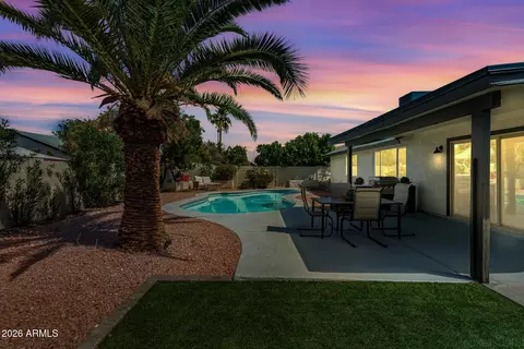 220 W Oraibi Dr, Phoenix, AZ 85027 photo 31