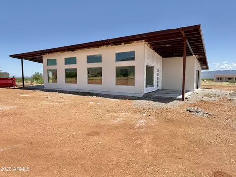 Exterior - 6553 E La Pradera Ln, Hereford, AZ 85615 photo 2 of 6