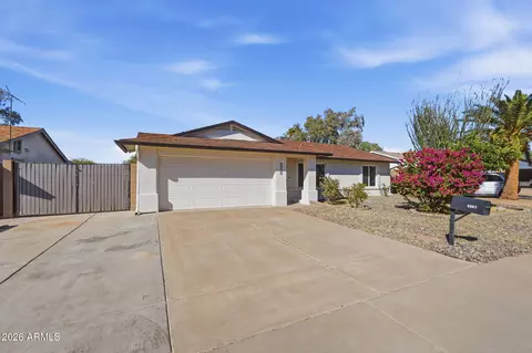 3218 E Libby St, Phoenix, AZ 85032