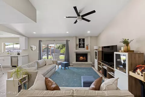 Living - 2210 Edgewood Ave, Mesa, AZ 85204 photo 1 of 4