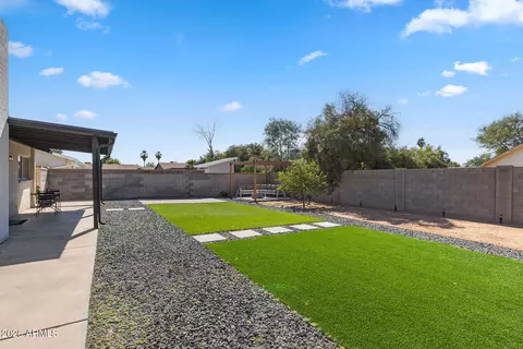 Exterior - 2210 Edgewood Ave, Mesa, AZ 85204 photo 7 of 7