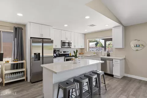 Kitchen - 2210 Edgewood Ave, Mesa, AZ 85204 photo 3 of 5
