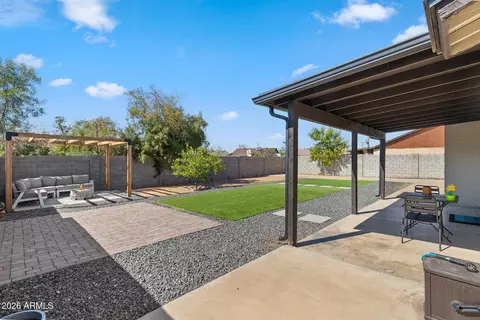 Exterior - 2210 Edgewood Ave, Mesa, AZ 85204 photo 2 of 7