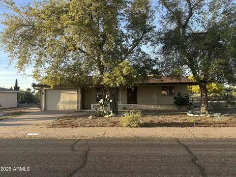 5502 E Colby St, Mesa, AZ 85205