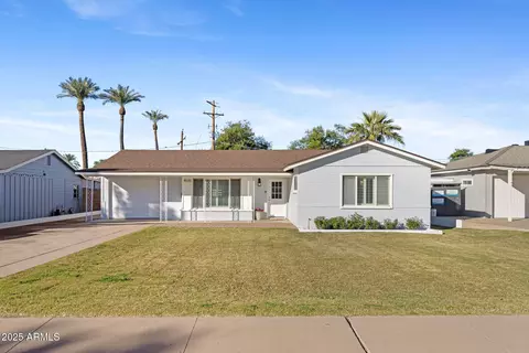4020 N 44th Pl, Phoenix, AZ 85018