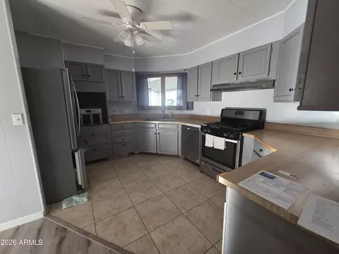 3300 E Fry Blvd #22, Sierra Vista, AZ 85635