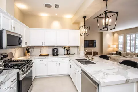 Kitchen - 7445 Eagle Crest Dr #1068, Mesa, AZ 85207 photo 3 of 3