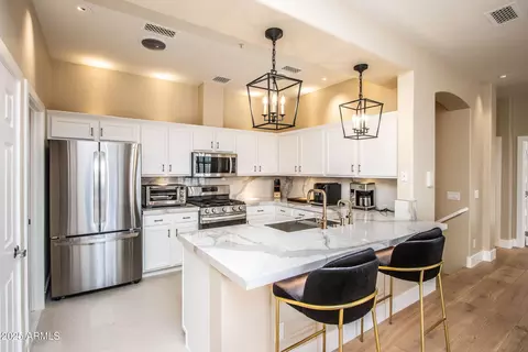 Kitchen - 7445 Eagle Crest Dr #1068, Mesa, AZ 85207 photo 1 of 3