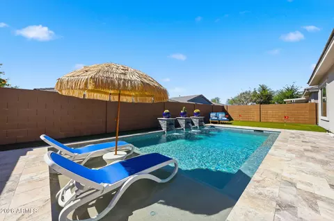 Exterior - 2831 E Robin Ln, Phoenix, AZ 85050 photo 1 of 15