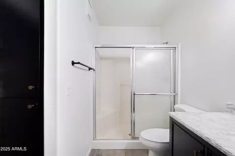 Bath - 1295 N Ash St #817, Gilbert, AZ 85233 photo 2 of 4