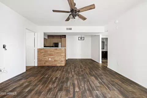 Living - 1295 N Ash St #817, Gilbert, AZ 85233 photo 3 of 4