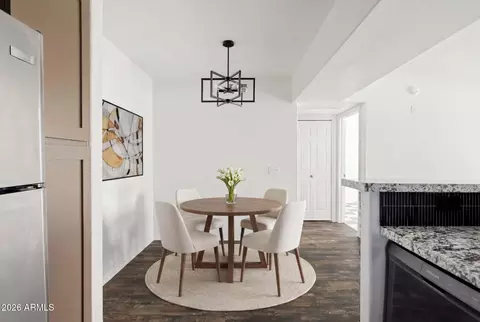 Dining - 1295 N Ash St #817, Gilbert, AZ 85233 photo 2 of 2