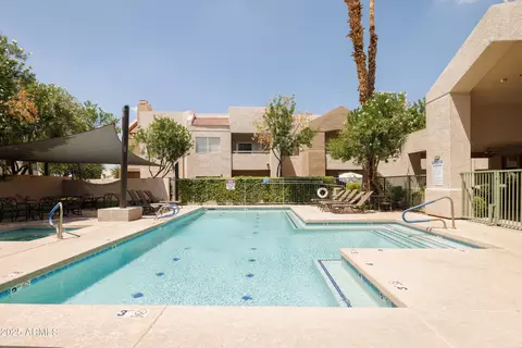Exterior - 1295 N Ash St #817, Gilbert, AZ 85233 photo 7 of 8