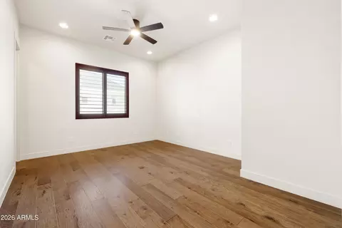 Bedroom - 625 W Echo Ln, Phoenix, AZ 85021 photo 5 of 6