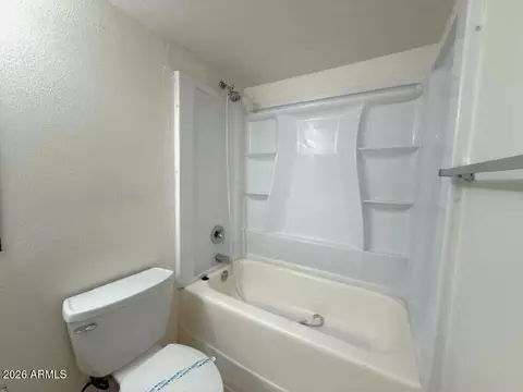 Bath - 3826 Eugie Ave, Phoenix, AZ 85032 photo 1 of 2