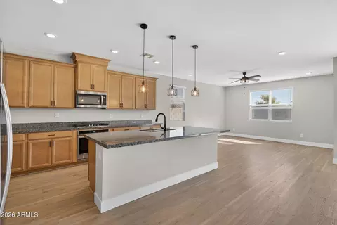 36861 N Moyle St, San Tan Valley, AZ 85140