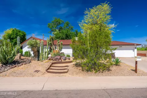 6830 E Paradise Pkwy, Scottsdale, AZ 85251
