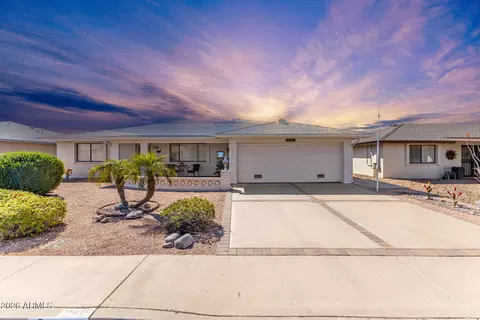 8311 E Laguna Azul Ave, Mesa, AZ 85209
