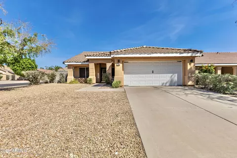 1209 N Charles St, Gilbert, AZ 85233