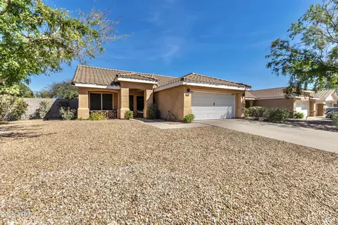 1209 N Charles St, Gilbert, AZ 85233 photo 3