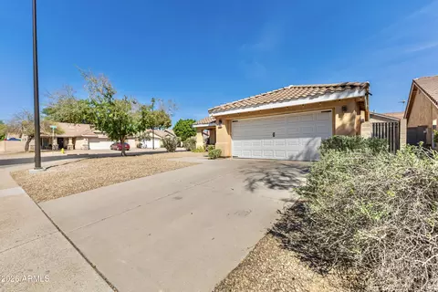 1209 N Charles St, Gilbert, AZ 85233 photo 2