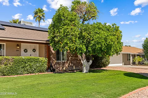 Exterior - 2814 E Sierra St, Phoenix, AZ 85028 photo 1 of 6
