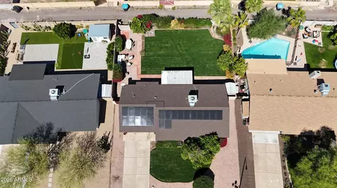 View/Area - 2814 E Sierra St, Phoenix, AZ 85028 photo 2 of 2