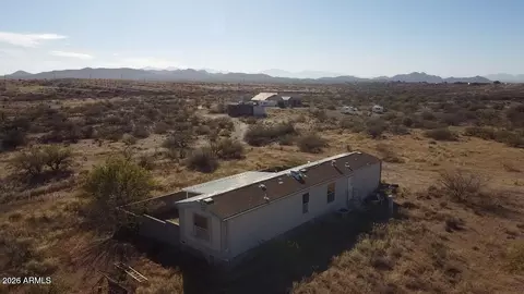 2812 E Deer Run, Tombstone, AZ 85638 photo 5