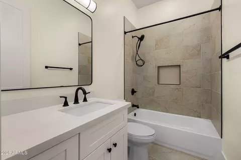 Bath - 3002 N 53rd Pl, Phoenix, AZ 85018 photo 8 of 9