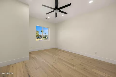 Bedroom - 3002 N 53rd Pl, Phoenix, AZ 85018 photo 8 of 9