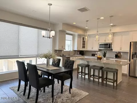 1250 N Abbey Ln #209, Chandler, AZ 85226