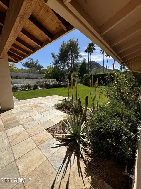 4517 E Horseshoe Rd, Phoenix, AZ 85028