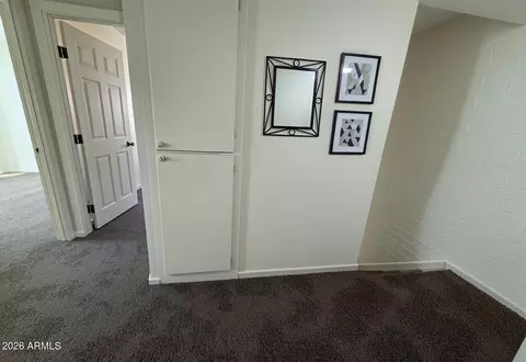 Entry Way - 4513 E Riverside St, Phoenix, AZ 85040 photo 4 of 6