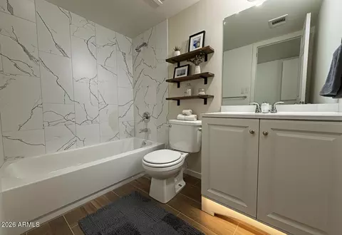 Bath - 4513 E Riverside St, Phoenix, AZ 85040 photo 1 of 2