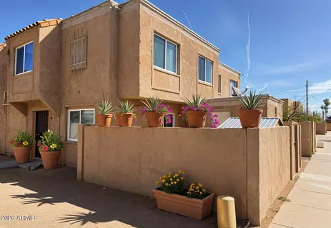 Exterior - 4513 E Riverside St, Phoenix, AZ 85040 photo 9 of 9