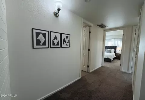 Entry Way - 4513 E Riverside St, Phoenix, AZ 85040 photo 2 of 6
